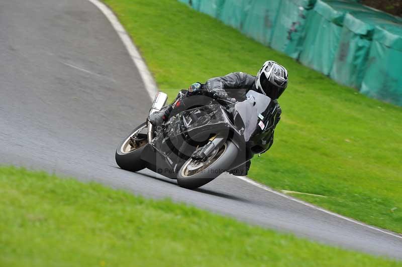 Motorcycle action photographs;Trackday digital images;cadwell;cadwell park photographs;event digital images;eventdigitalimages;motor racing louth lincolnshire;no limits trackdays;peter wileman photography;trackday;trackday photos