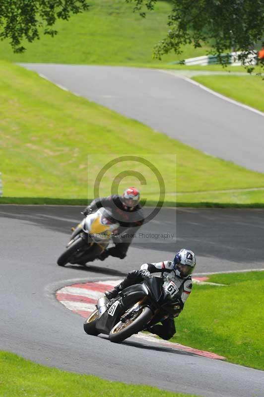 Motorcycle action photographs;Trackday digital images;cadwell;cadwell park photographs;event digital images;eventdigitalimages;motor racing louth lincolnshire;no limits trackdays;peter wileman photography;trackday;trackday photos