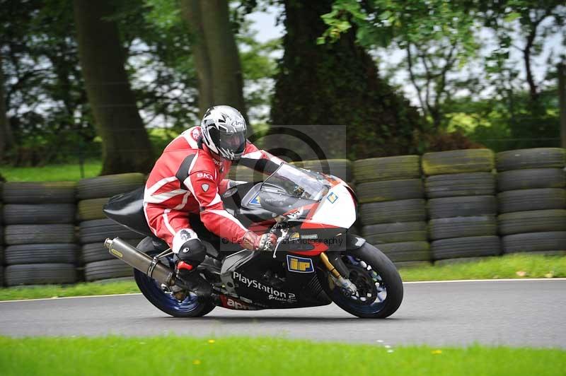 Motorcycle action photographs;Trackday digital images;cadwell;cadwell park photographs;event digital images;eventdigitalimages;motor racing louth lincolnshire;no limits trackdays;peter wileman photography;trackday;trackday photos