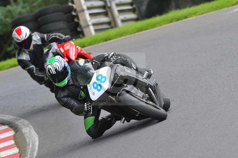 Motorcycle action photographs;Trackday digital images;cadwell;cadwell park photographs;event digital images;eventdigitalimages;motor racing louth lincolnshire;no limits trackdays;peter wileman photography;trackday;trackday photos