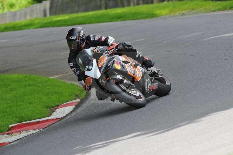 Motorcycle action photographs;Trackday digital images;cadwell;cadwell park photographs;event digital images;eventdigitalimages;motor racing louth lincolnshire;no limits trackdays;peter wileman photography;trackday;trackday photos