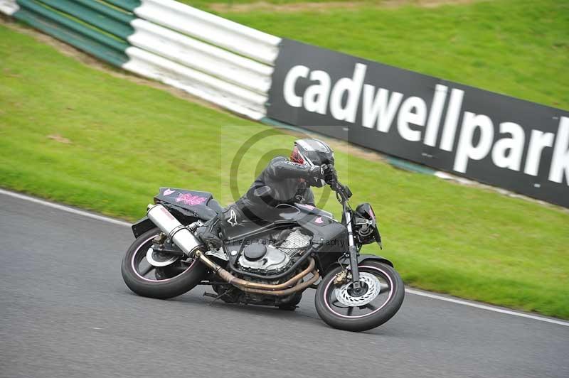 Motorcycle action photographs;Trackday digital images;cadwell;cadwell park photographs;event digital images;eventdigitalimages;motor racing louth lincolnshire;no limits trackdays;peter wileman photography;trackday;trackday photos