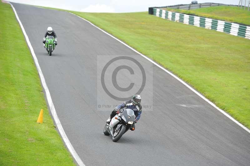 Motorcycle action photographs;Trackday digital images;cadwell;cadwell park photographs;event digital images;eventdigitalimages;motor racing louth lincolnshire;no limits trackdays;peter wileman photography;trackday;trackday photos
