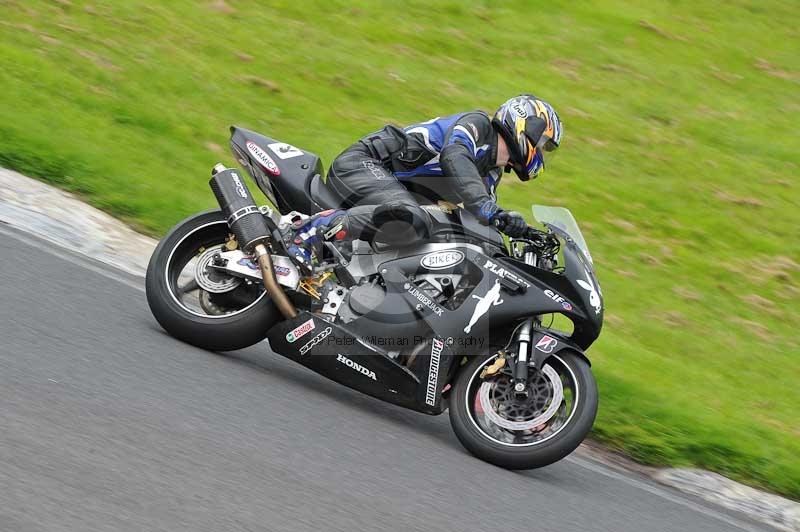 Motorcycle action photographs;Trackday digital images;cadwell;cadwell park photographs;event digital images;eventdigitalimages;motor racing louth lincolnshire;no limits trackdays;peter wileman photography;trackday;trackday photos