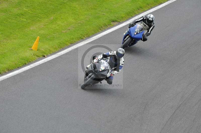 Motorcycle action photographs;Trackday digital images;cadwell;cadwell park photographs;event digital images;eventdigitalimages;motor racing louth lincolnshire;no limits trackdays;peter wileman photography;trackday;trackday photos