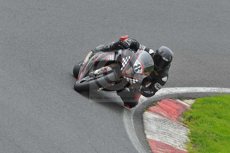Motorcycle action photographs;Trackday digital images;cadwell;cadwell park photographs;event digital images;eventdigitalimages;motor racing louth lincolnshire;no limits trackdays;peter wileman photography;trackday;trackday photos