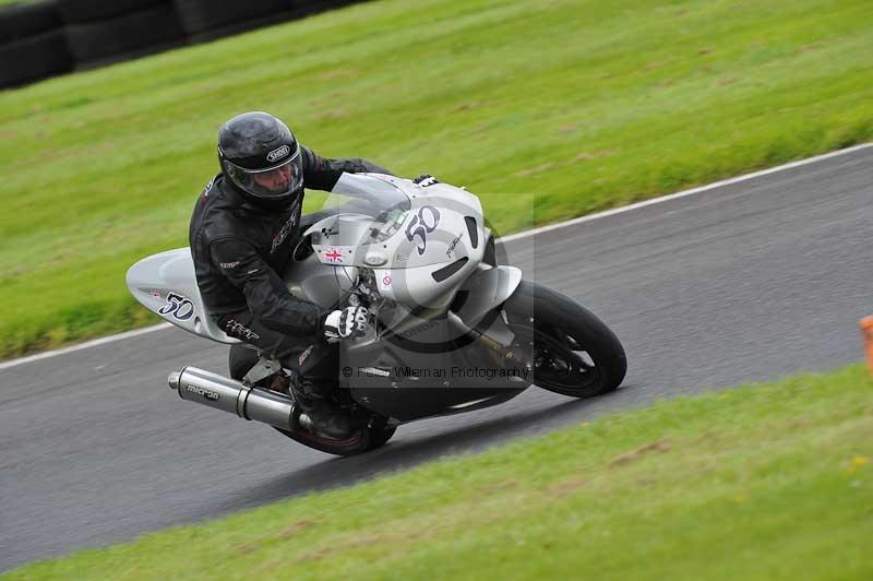 Motorcycle action photographs;Trackday digital images;cadwell;cadwell park photographs;event digital images;eventdigitalimages;motor racing louth lincolnshire;no limits trackdays;peter wileman photography;trackday;trackday photos