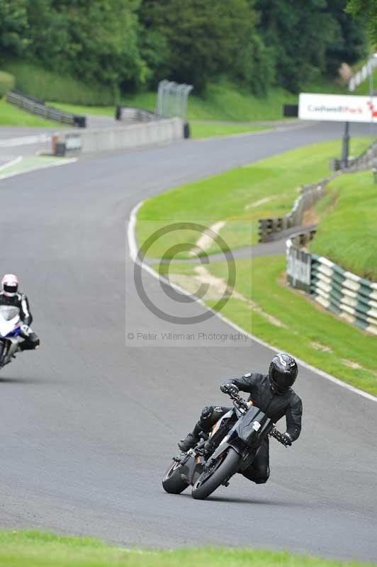Motorcycle action photographs;Trackday digital images;cadwell;cadwell park photographs;event digital images;eventdigitalimages;motor racing louth lincolnshire;no limits trackdays;peter wileman photography;trackday;trackday photos