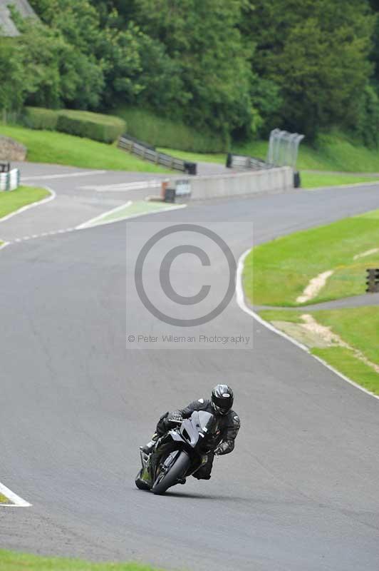 Motorcycle action photographs;Trackday digital images;cadwell;cadwell park photographs;event digital images;eventdigitalimages;motor racing louth lincolnshire;no limits trackdays;peter wileman photography;trackday;trackday photos