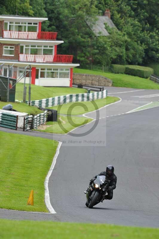 Motorcycle action photographs;Trackday digital images;cadwell;cadwell park photographs;event digital images;eventdigitalimages;motor racing louth lincolnshire;no limits trackdays;peter wileman photography;trackday;trackday photos