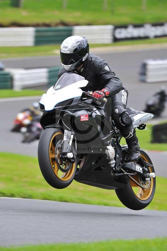 Motorcycle action photographs;Trackday digital images;cadwell;cadwell park photographs;event digital images;eventdigitalimages;motor racing louth lincolnshire;no limits trackdays;peter wileman photography;trackday;trackday photos