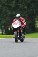 Motorcycle-action-photographs;Trackday-digital-images;cadwell;cadwell-park-photographs;event-digital-images;eventdigitalimages;motor-racing-louth-lincolnshire;no-limits-trackdays;peter-wileman-photography;trackday;trackday-photos