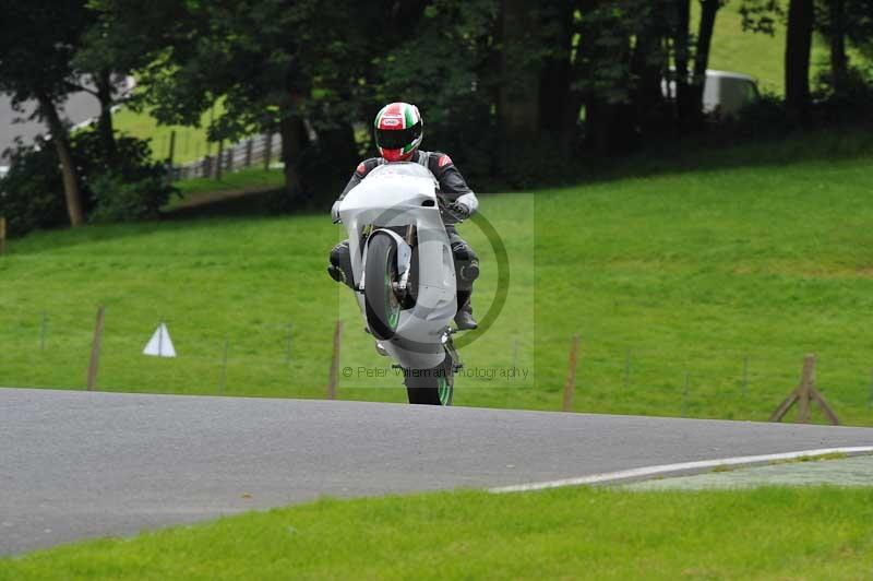 Motorcycle action photographs;Trackday digital images;cadwell;cadwell park photographs;event digital images;eventdigitalimages;motor racing louth lincolnshire;no limits trackdays;peter wileman photography;trackday;trackday photos