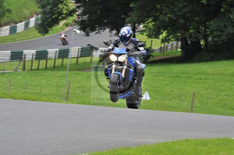 Motorcycle action photographs;Trackday digital images;cadwell;cadwell park photographs;event digital images;eventdigitalimages;motor racing louth lincolnshire;no limits trackdays;peter wileman photography;trackday;trackday photos