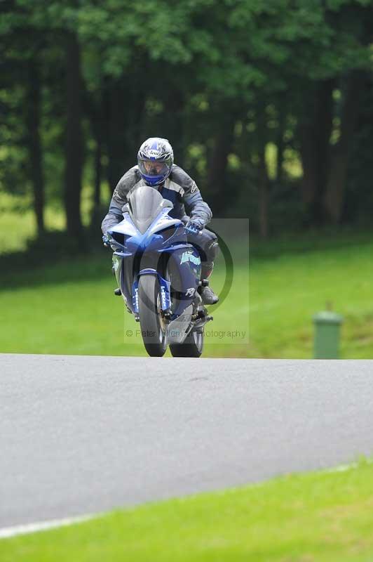 Motorcycle action photographs;Trackday digital images;cadwell;cadwell park photographs;event digital images;eventdigitalimages;motor racing louth lincolnshire;no limits trackdays;peter wileman photography;trackday;trackday photos