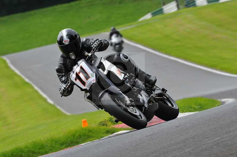 Motorcycle action photographs;Trackday digital images;cadwell;cadwell park photographs;event digital images;eventdigitalimages;motor racing louth lincolnshire;no limits trackdays;peter wileman photography;trackday;trackday photos