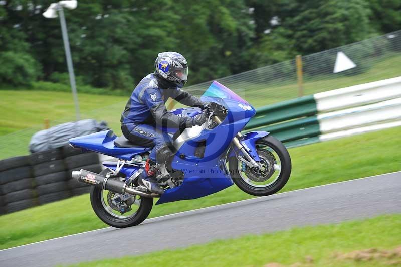 Motorcycle action photographs;Trackday digital images;cadwell;cadwell park photographs;event digital images;eventdigitalimages;motor racing louth lincolnshire;no limits trackdays;peter wileman photography;trackday;trackday photos