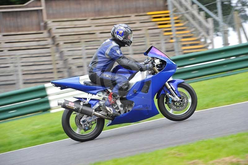 Motorcycle action photographs;Trackday digital images;cadwell;cadwell park photographs;event digital images;eventdigitalimages;motor racing louth lincolnshire;no limits trackdays;peter wileman photography;trackday;trackday photos