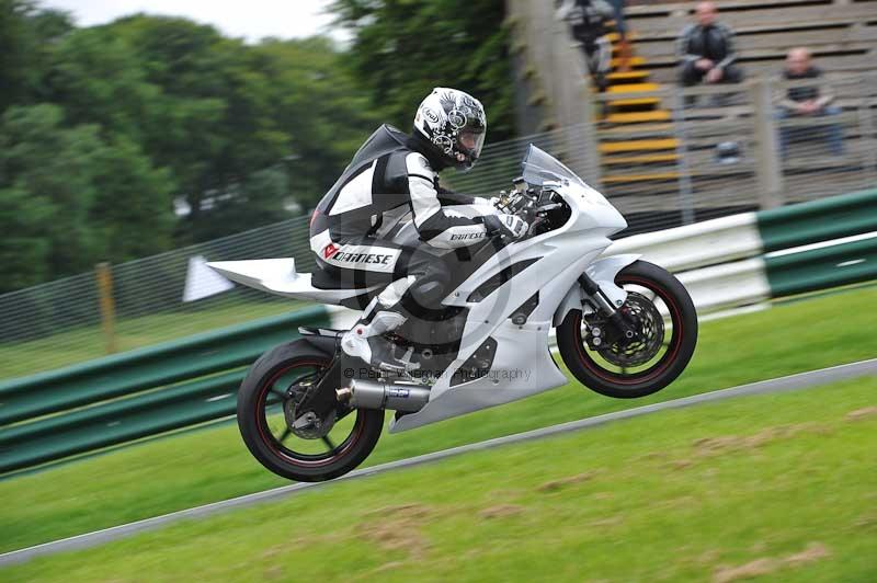 Motorcycle action photographs;Trackday digital images;cadwell;cadwell park photographs;event digital images;eventdigitalimages;motor racing louth lincolnshire;no limits trackdays;peter wileman photography;trackday;trackday photos