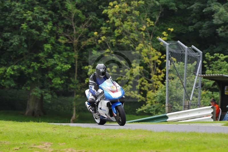 Motorcycle action photographs;Trackday digital images;cadwell;cadwell park photographs;event digital images;eventdigitalimages;motor racing louth lincolnshire;no limits trackdays;peter wileman photography;trackday;trackday photos