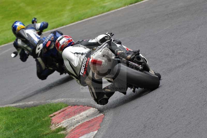 Motorcycle action photographs;Trackday digital images;cadwell;cadwell park photographs;event digital images;eventdigitalimages;motor racing louth lincolnshire;no limits trackdays;peter wileman photography;trackday;trackday photos