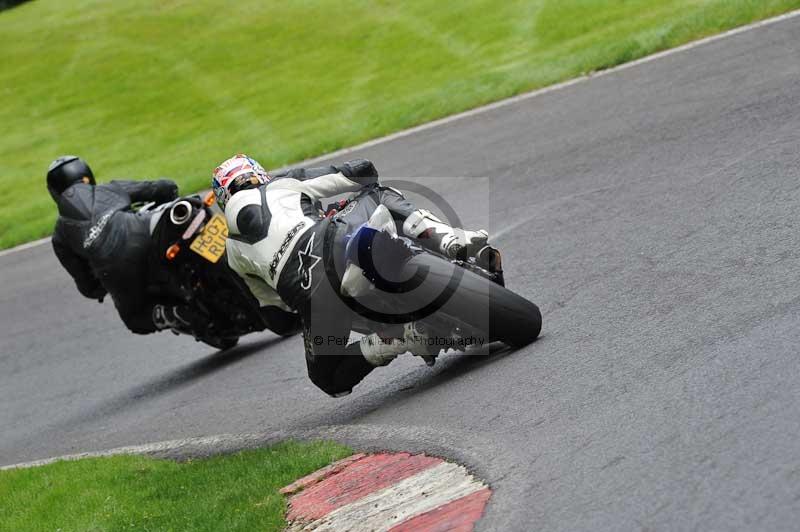 Motorcycle action photographs;Trackday digital images;cadwell;cadwell park photographs;event digital images;eventdigitalimages;motor racing louth lincolnshire;no limits trackdays;peter wileman photography;trackday;trackday photos