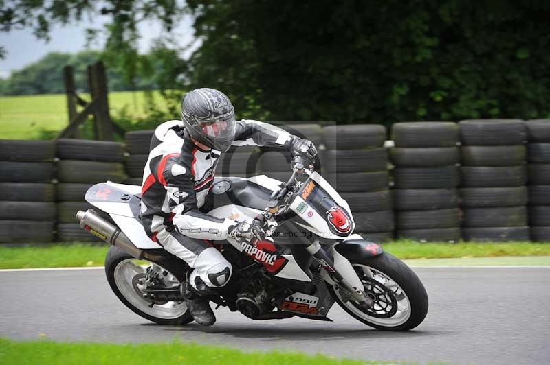 Motorcycle action photographs;Trackday digital images;cadwell;cadwell park photographs;event digital images;eventdigitalimages;motor racing louth lincolnshire;no limits trackdays;peter wileman photography;trackday;trackday photos