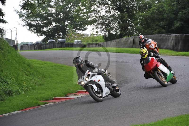 Motorcycle action photographs;Trackday digital images;cadwell;cadwell park photographs;event digital images;eventdigitalimages;motor racing louth lincolnshire;no limits trackdays;peter wileman photography;trackday;trackday photos