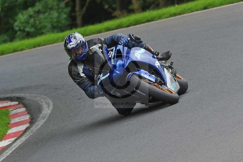 Motorcycle action photographs;Trackday digital images;cadwell;cadwell park photographs;event digital images;eventdigitalimages;motor racing louth lincolnshire;no limits trackdays;peter wileman photography;trackday;trackday photos