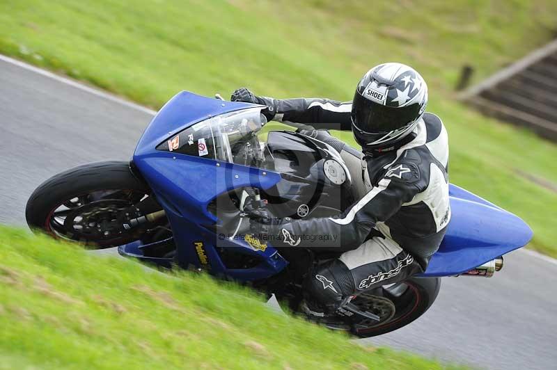 Motorcycle action photographs;Trackday digital images;cadwell;cadwell park photographs;event digital images;eventdigitalimages;motor racing louth lincolnshire;no limits trackdays;peter wileman photography;trackday;trackday photos