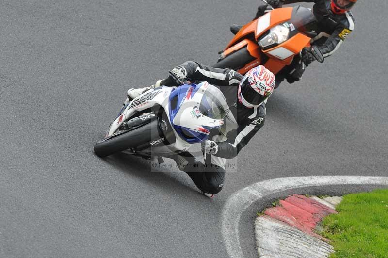 Motorcycle action photographs;Trackday digital images;cadwell;cadwell park photographs;event digital images;eventdigitalimages;motor racing louth lincolnshire;no limits trackdays;peter wileman photography;trackday;trackday photos