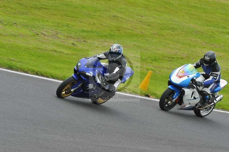 Motorcycle action photographs;Trackday digital images;cadwell;cadwell park photographs;event digital images;eventdigitalimages;motor racing louth lincolnshire;no limits trackdays;peter wileman photography;trackday;trackday photos
