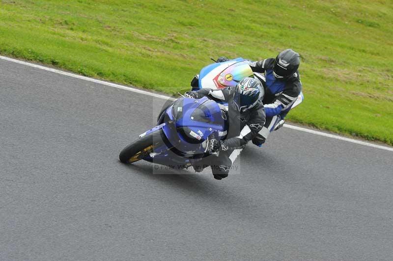 Motorcycle action photographs;Trackday digital images;cadwell;cadwell park photographs;event digital images;eventdigitalimages;motor racing louth lincolnshire;no limits trackdays;peter wileman photography;trackday;trackday photos