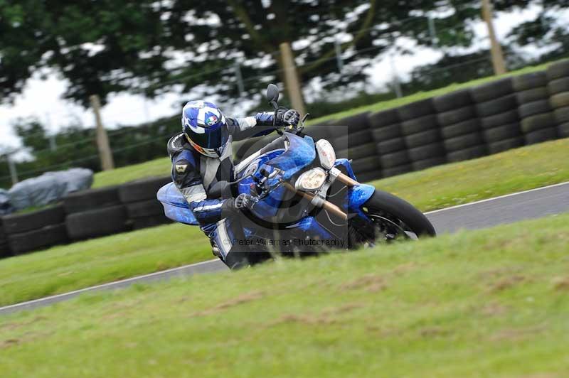 Motorcycle action photographs;Trackday digital images;cadwell;cadwell park photographs;event digital images;eventdigitalimages;motor racing louth lincolnshire;no limits trackdays;peter wileman photography;trackday;trackday photos