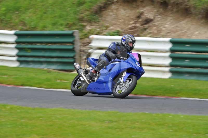 Motorcycle action photographs;Trackday digital images;cadwell;cadwell park photographs;event digital images;eventdigitalimages;motor racing louth lincolnshire;no limits trackdays;peter wileman photography;trackday;trackday photos