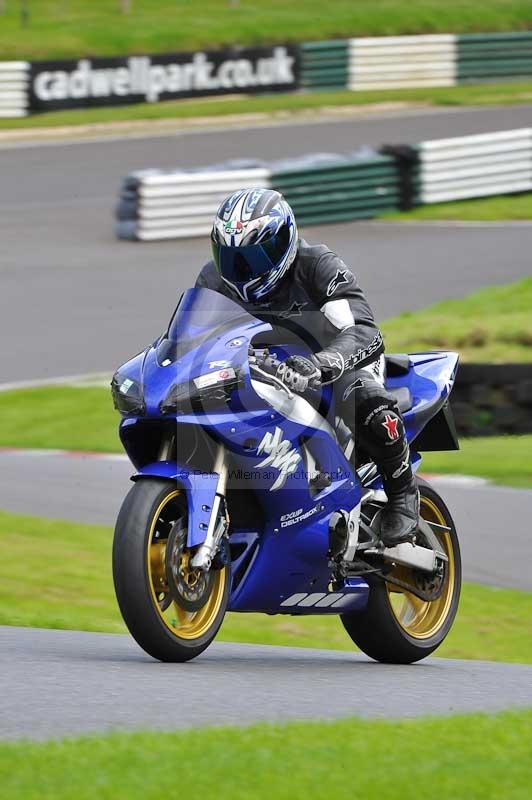 Motorcycle action photographs;Trackday digital images;cadwell;cadwell park photographs;event digital images;eventdigitalimages;motor racing louth lincolnshire;no limits trackdays;peter wileman photography;trackday;trackday photos
