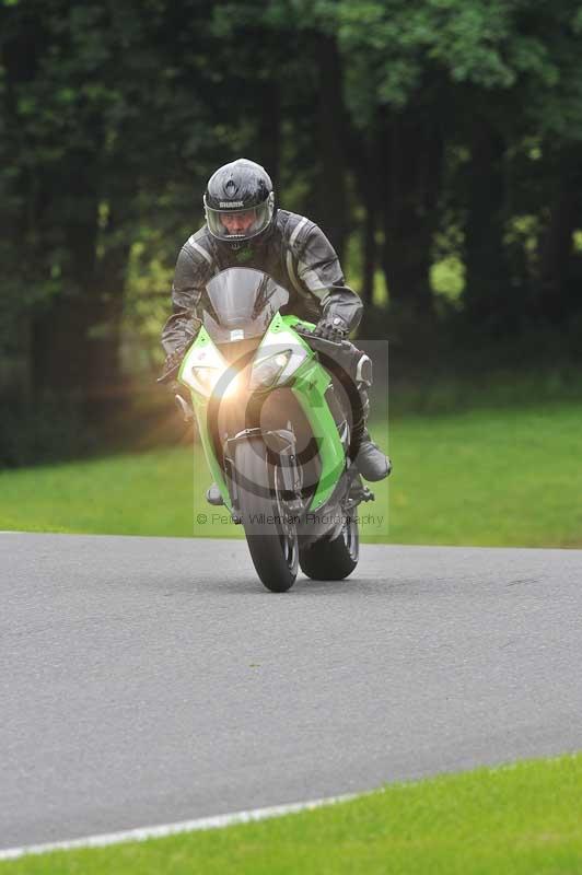 Motorcycle action photographs;Trackday digital images;cadwell;cadwell park photographs;event digital images;eventdigitalimages;motor racing louth lincolnshire;no limits trackdays;peter wileman photography;trackday;trackday photos
