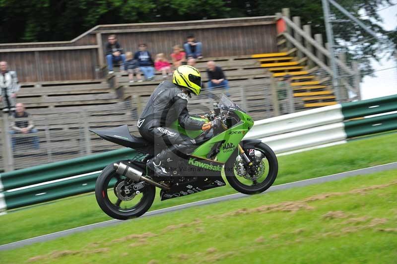 Motorcycle action photographs;Trackday digital images;cadwell;cadwell park photographs;event digital images;eventdigitalimages;motor racing louth lincolnshire;no limits trackdays;peter wileman photography;trackday;trackday photos