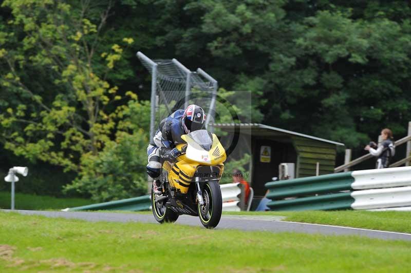 Motorcycle action photographs;Trackday digital images;cadwell;cadwell park photographs;event digital images;eventdigitalimages;motor racing louth lincolnshire;no limits trackdays;peter wileman photography;trackday;trackday photos