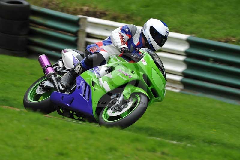 Motorcycle action photographs;Trackday digital images;cadwell;cadwell park photographs;event digital images;eventdigitalimages;motor racing louth lincolnshire;no limits trackdays;peter wileman photography;trackday;trackday photos