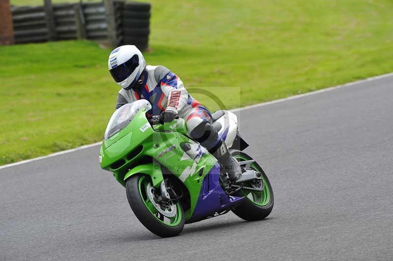 Motorcycle action photographs;Trackday digital images;cadwell;cadwell park photographs;event digital images;eventdigitalimages;motor racing louth lincolnshire;no limits trackdays;peter wileman photography;trackday;trackday photos