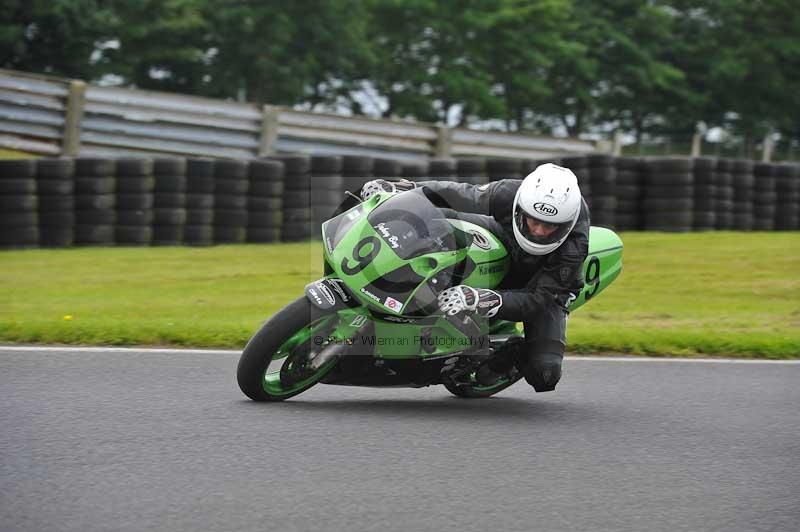 Motorcycle action photographs;Trackday digital images;cadwell;cadwell park photographs;event digital images;eventdigitalimages;motor racing louth lincolnshire;no limits trackdays;peter wileman photography;trackday;trackday photos