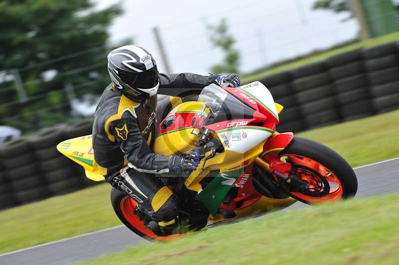 Motorcycle action photographs;Trackday digital images;cadwell;cadwell park photographs;event digital images;eventdigitalimages;motor racing louth lincolnshire;no limits trackdays;peter wileman photography;trackday;trackday photos