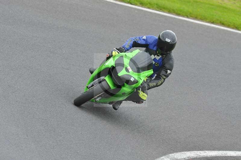 Motorcycle action photographs;Trackday digital images;cadwell;cadwell park photographs;event digital images;eventdigitalimages;motor racing louth lincolnshire;no limits trackdays;peter wileman photography;trackday;trackday photos