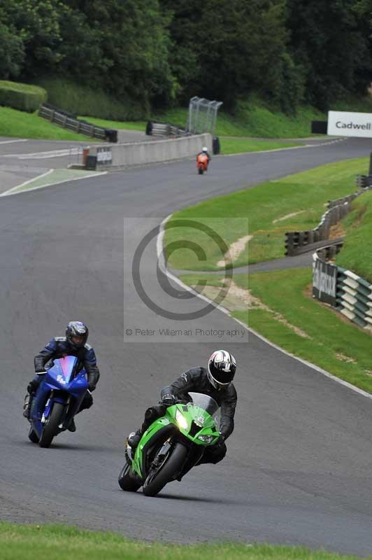Motorcycle action photographs;Trackday digital images;cadwell;cadwell park photographs;event digital images;eventdigitalimages;motor racing louth lincolnshire;no limits trackdays;peter wileman photography;trackday;trackday photos