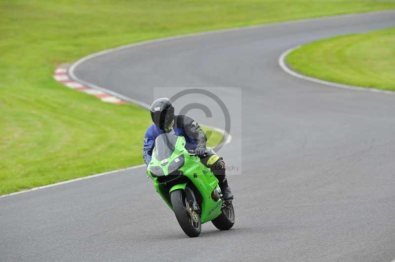 Motorcycle action photographs;Trackday digital images;cadwell;cadwell park photographs;event digital images;eventdigitalimages;motor racing louth lincolnshire;no limits trackdays;peter wileman photography;trackday;trackday photos