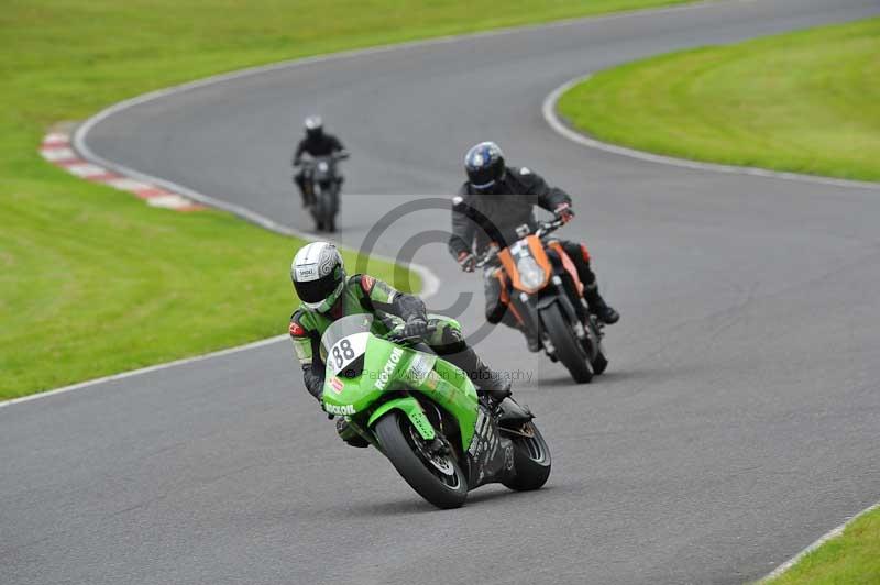 Motorcycle action photographs;Trackday digital images;cadwell;cadwell park photographs;event digital images;eventdigitalimages;motor racing louth lincolnshire;no limits trackdays;peter wileman photography;trackday;trackday photos