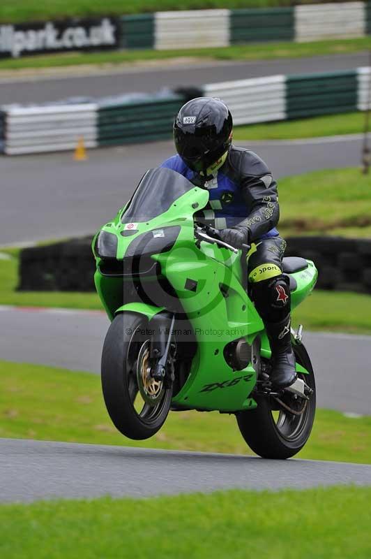 Motorcycle action photographs;Trackday digital images;cadwell;cadwell park photographs;event digital images;eventdigitalimages;motor racing louth lincolnshire;no limits trackdays;peter wileman photography;trackday;trackday photos