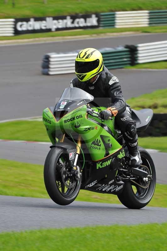 Motorcycle action photographs;Trackday digital images;cadwell;cadwell park photographs;event digital images;eventdigitalimages;motor racing louth lincolnshire;no limits trackdays;peter wileman photography;trackday;trackday photos
