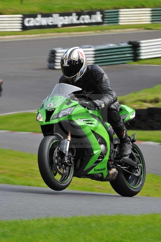 Motorcycle action photographs;Trackday digital images;cadwell;cadwell park photographs;event digital images;eventdigitalimages;motor racing louth lincolnshire;no limits trackdays;peter wileman photography;trackday;trackday photos